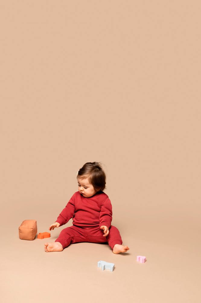 K835 - Ecologische baby sweater