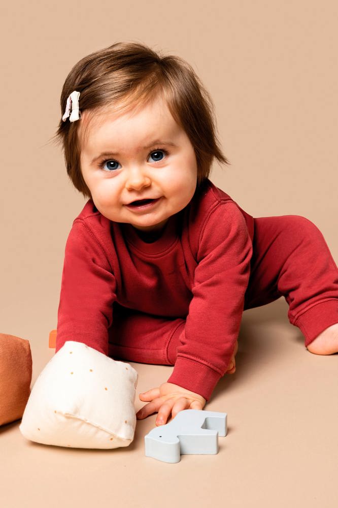 K835 - Ecologische baby sweater
